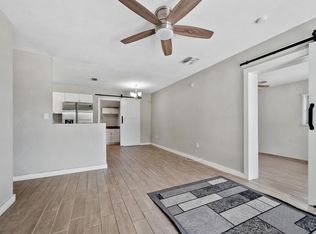 1233 Vaughn Cir, Belle Glade, FL 33430