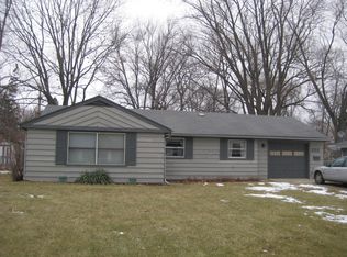 355 Florida Ave, Aurora, IL 60506