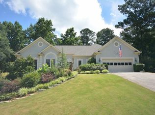 5695 Windchase Dr, Buford, GA 30518