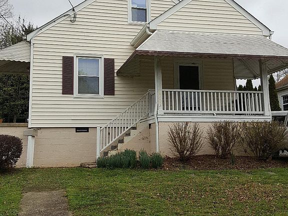 3rd image of 4903 Myrtle St