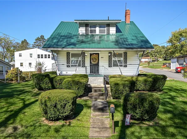 129 May Ln, Evans City, PA 16033