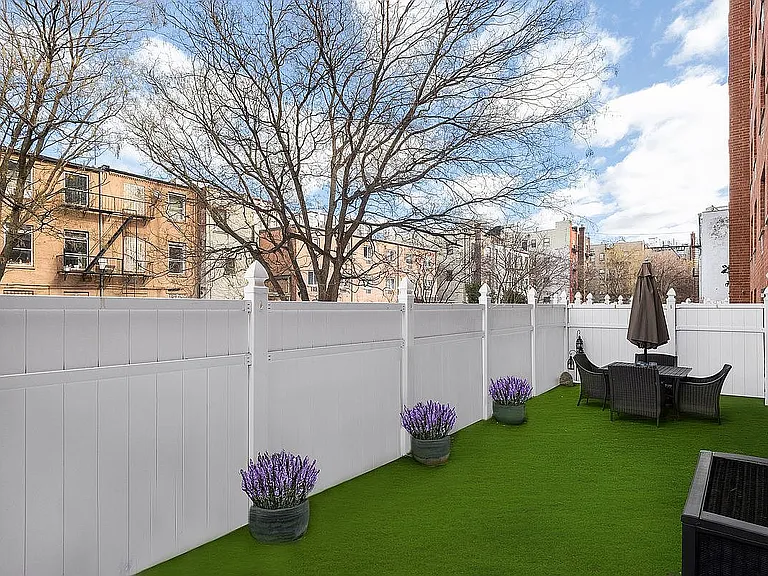 333 E 119th St #1H — Photo 3