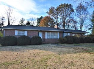 1972 Connelly Springs Rd, Lenoir, NC 28645