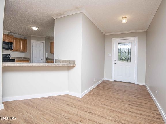 5th image of 545 E Brushy Valley Dr