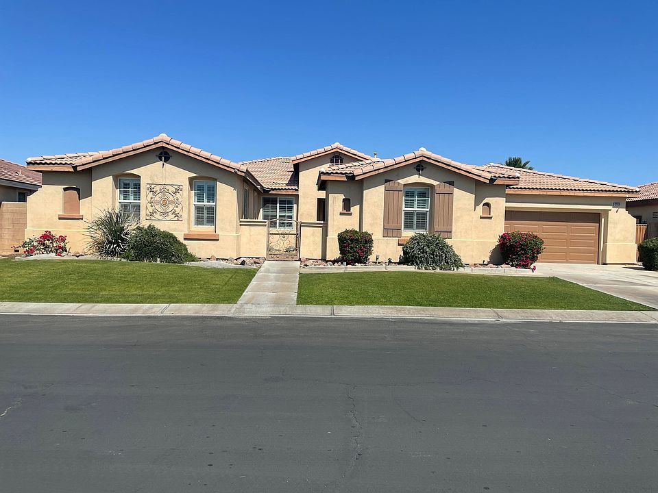 1st image of 82838 Vincent Dr