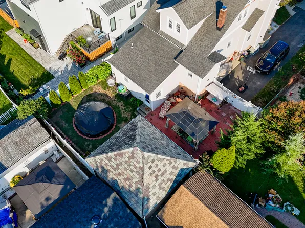 1041 Stonewall Lane image 13 of 48