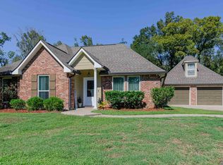 44380 Kaytain Xing, Sorrento, LA 70778
