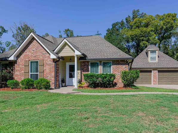 44380 Kaytain Xing, Sorrento, LA 70778