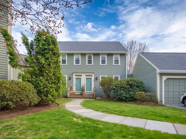 35 Old Laxfield Rd Unit 35, Shrewsbury, MA 01545