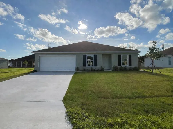 1782 SW Gloria Lane, Port St Lucie, FL 34953