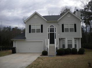 1070 Trotters Farm Rd, Fairburn, GA 30213