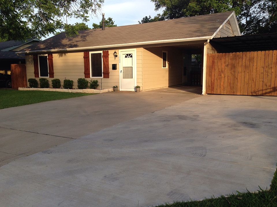 1st image of 1760 Corrin Ave