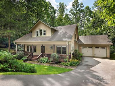 264 Charming Ln, Hendersonville, NC, 28792