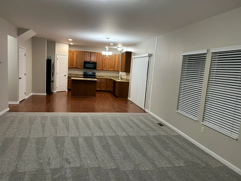 4867 Adwell Loop — Photo 2