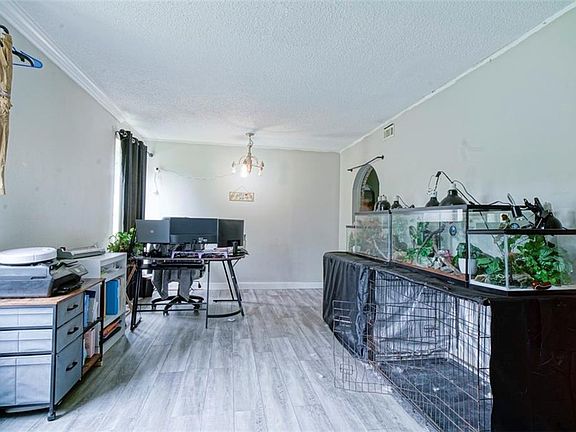 5th image of 528 Legendre Dr
