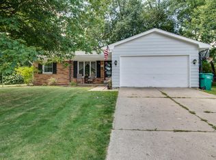 964 Glencroft Ln, Battle Creek, MI 49015