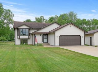 3304 199th Ave NE, East Bethel, MN 55011
