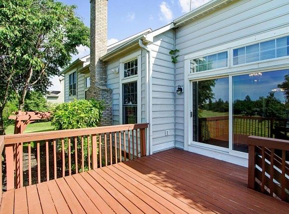3rd image of 9386 Cadogan Ct