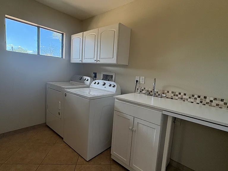 5861 N Calle Kino — Photo 16