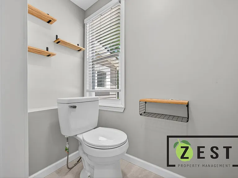 11726 Deering St — Photo 12
