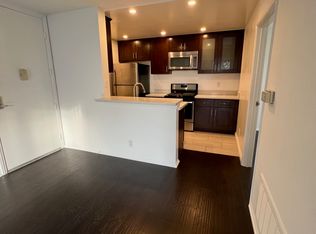 3050 W 4th St #202, Los Angeles, CA 90020