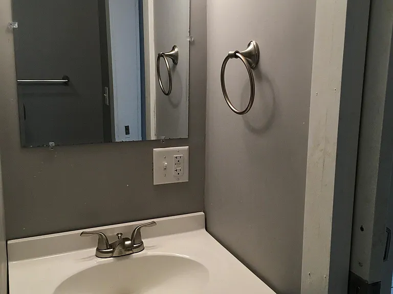 2d bathroom