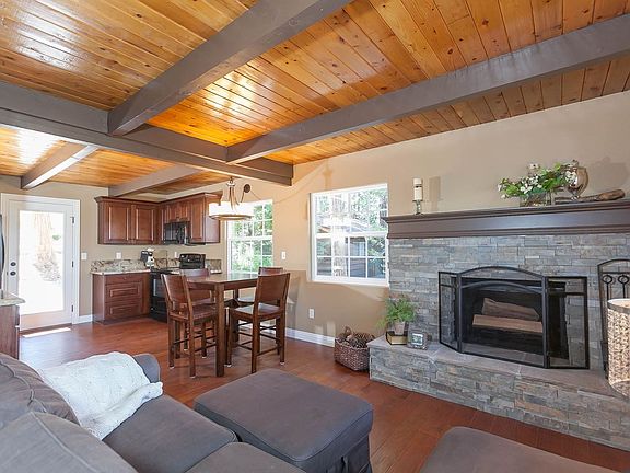 4th image of 478 Iris Dr