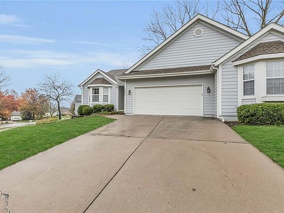 3rd image of 4501 S Kendall Dr