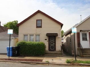 1643 W 32nd Pl, Chicago, IL 60608