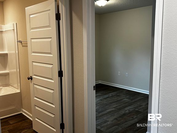 4th image of 13625 Addison Pl