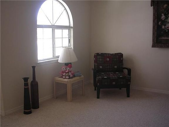 2nd image of 1481 Luz De Sol Dr