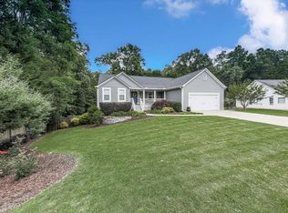 203 Oak Hollow Ct, White, GA 30184