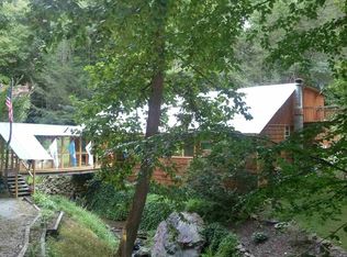 5165 Raven Branch Rd, Del Rio, TN 37727