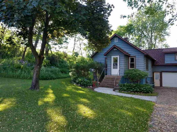 27686 Holly Ave, Tomah, WI 54660