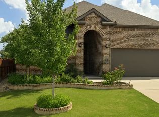 4744 Bluffview Dr, Fort Worth, TX 76137