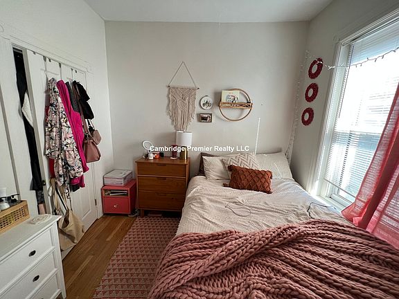 4th image of 891 Mass Ave #20