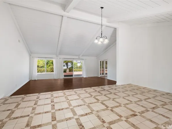 26571 Dapple Grey Dr, Laguna Hills, CA 92653