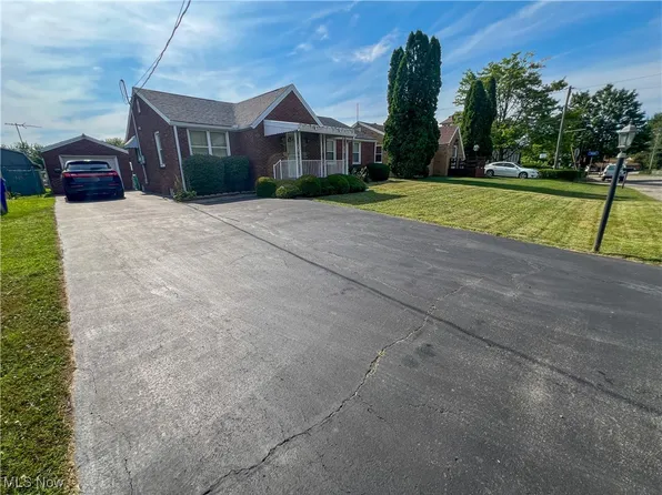 2031 Lisbon St, East Liverpool, OH 43920