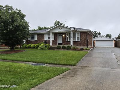 2706 Marguerite Dr, Louisville, KY, 40216