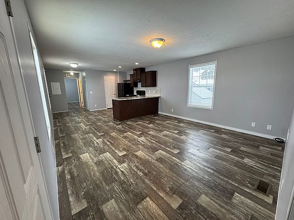 LivingRoomEntry