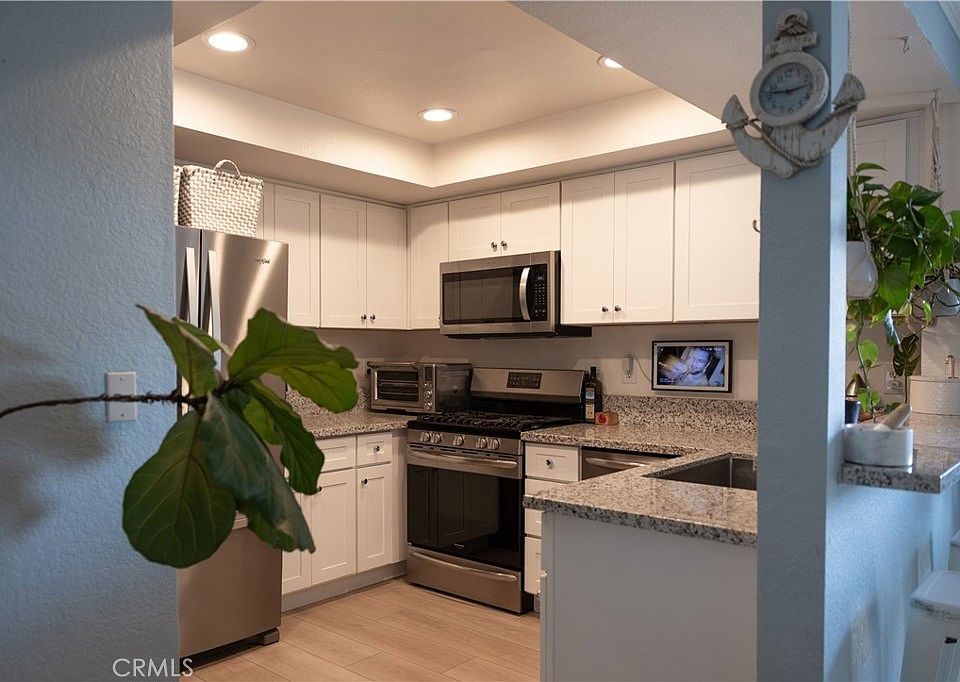 1st image of 1919 E Beverly Way APT 113