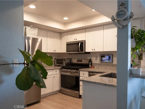 1919 E Beverly Way, Long Beach, CA 90802