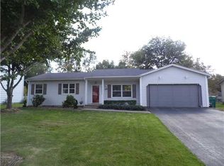 151 Kim Ln, Rochester, NY 14626