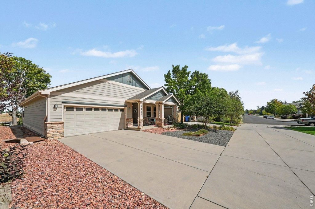 3103 Sanford Cir