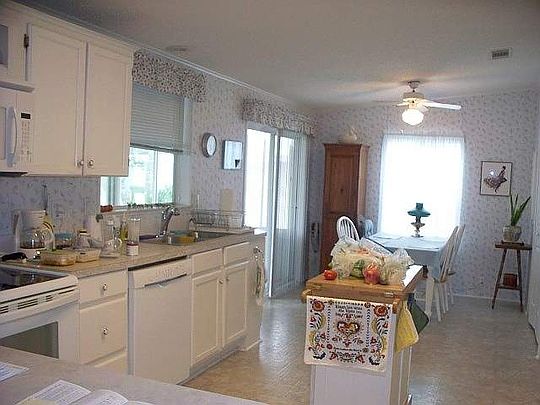 1st image of 3068 Bay Springs Trl
