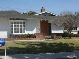 2928 Ellesmere Ave, Costa Mesa, CA 92626