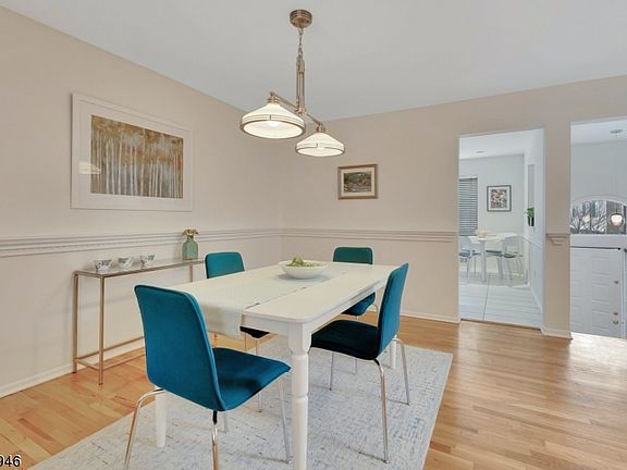 5th image of 20 Mount Vernon Sq Unit 20