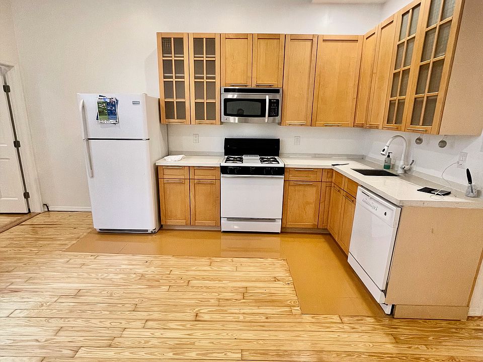 1st image of 516 W 157th St #1A