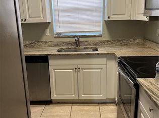 528 19th St APT B, West Palm Beach, FL 33407