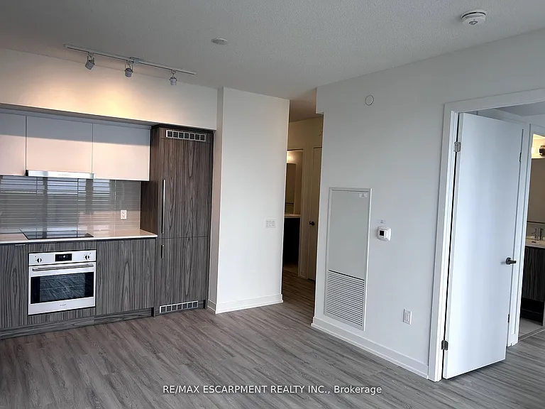 55 Cooper St #4711 — Photo 4